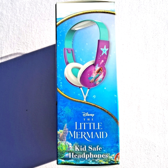 Disney The Little Mermaid In Line Microphone Child Safe Headphone - Picture 3 of 3